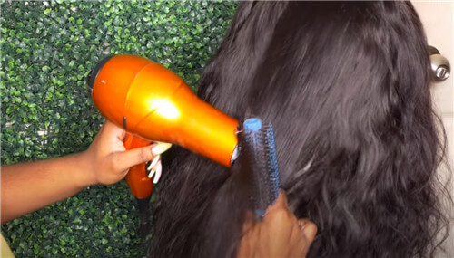 blow-dry the hair