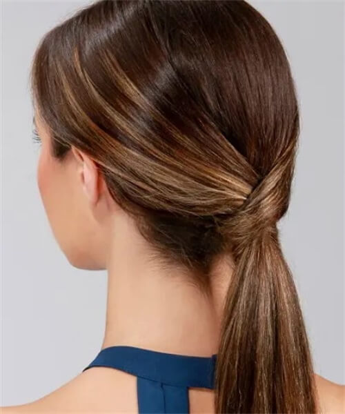 low-ponytail