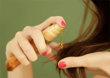 a-girl-doing-hair-glossing-treatment