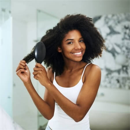 brush-your-hair-after-a-workout
