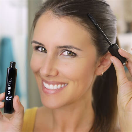 use-clear-mascara-to-tame-baby-hair